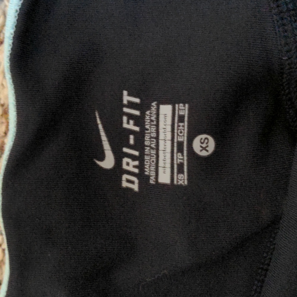 NIKE DRI-FIT Workout Yoga pants - XS - Picture 3 of 4